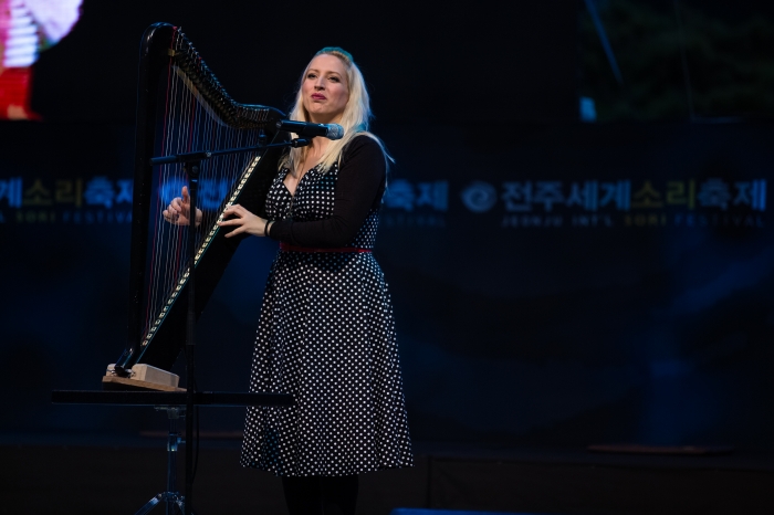 [더아웃사이드트랙-20151007,놀이마당